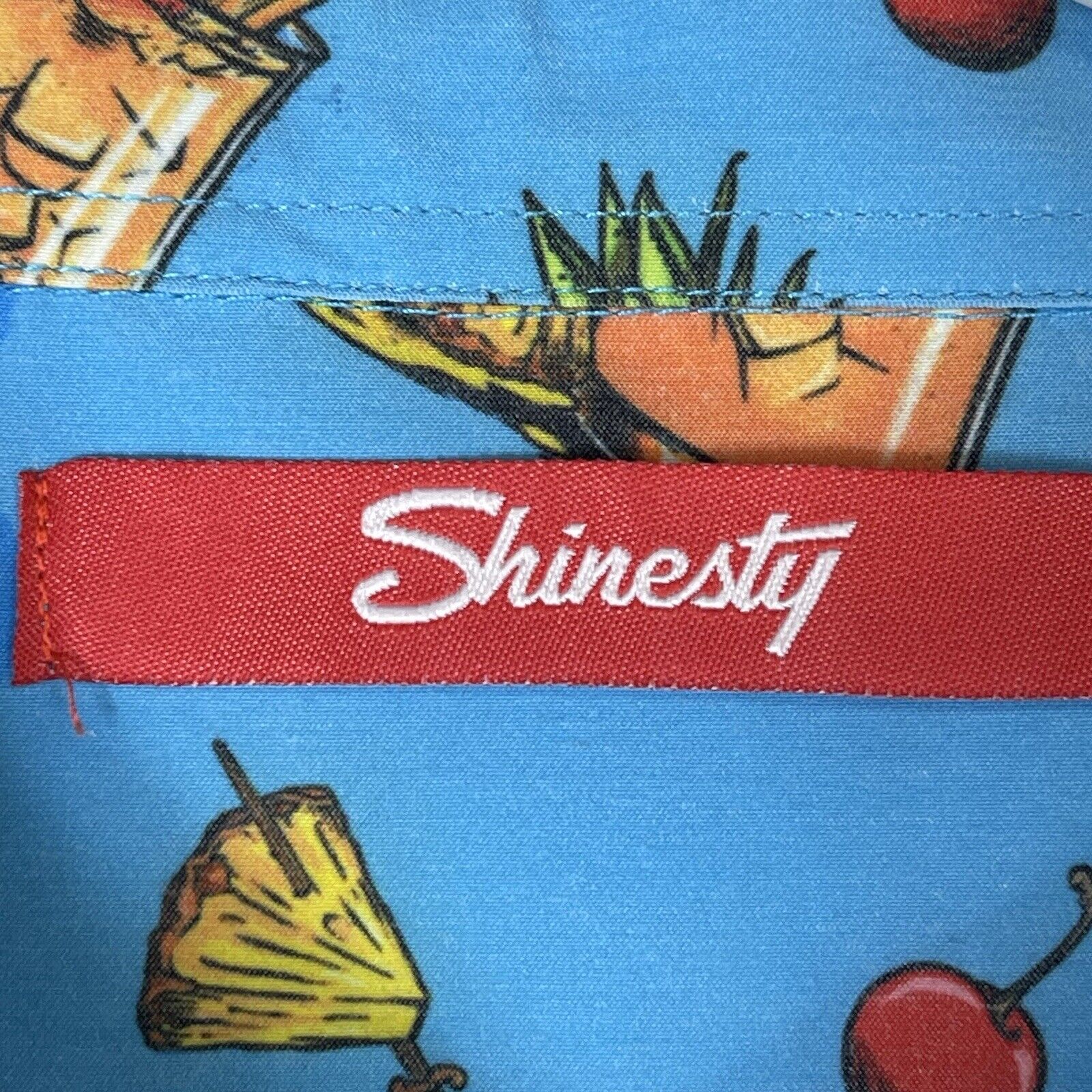 Shinesty Shirt Men Large Blue Captain Morgan Pineapple Hawaiian Adult Nwt — image 8 of 8